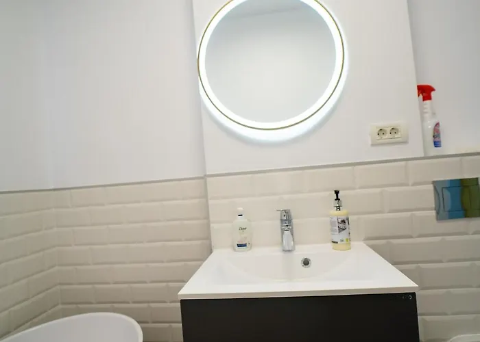 Cristalex Sunset アパート